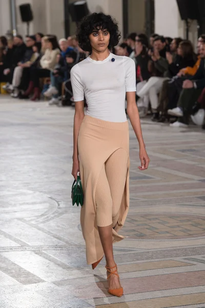 Look 6
